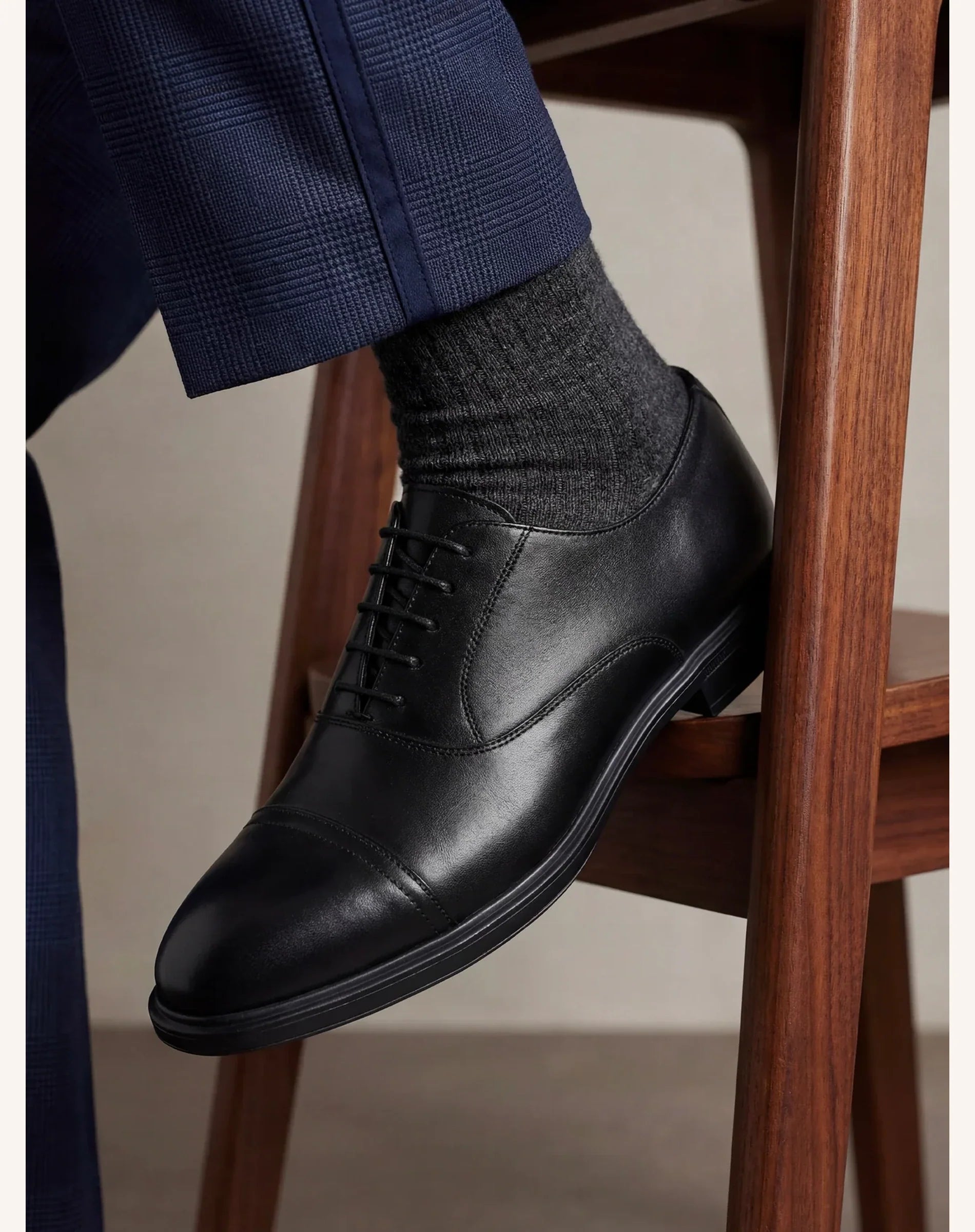 Men Black Oxford Dress Shoes Cap Toe Formal Shoes