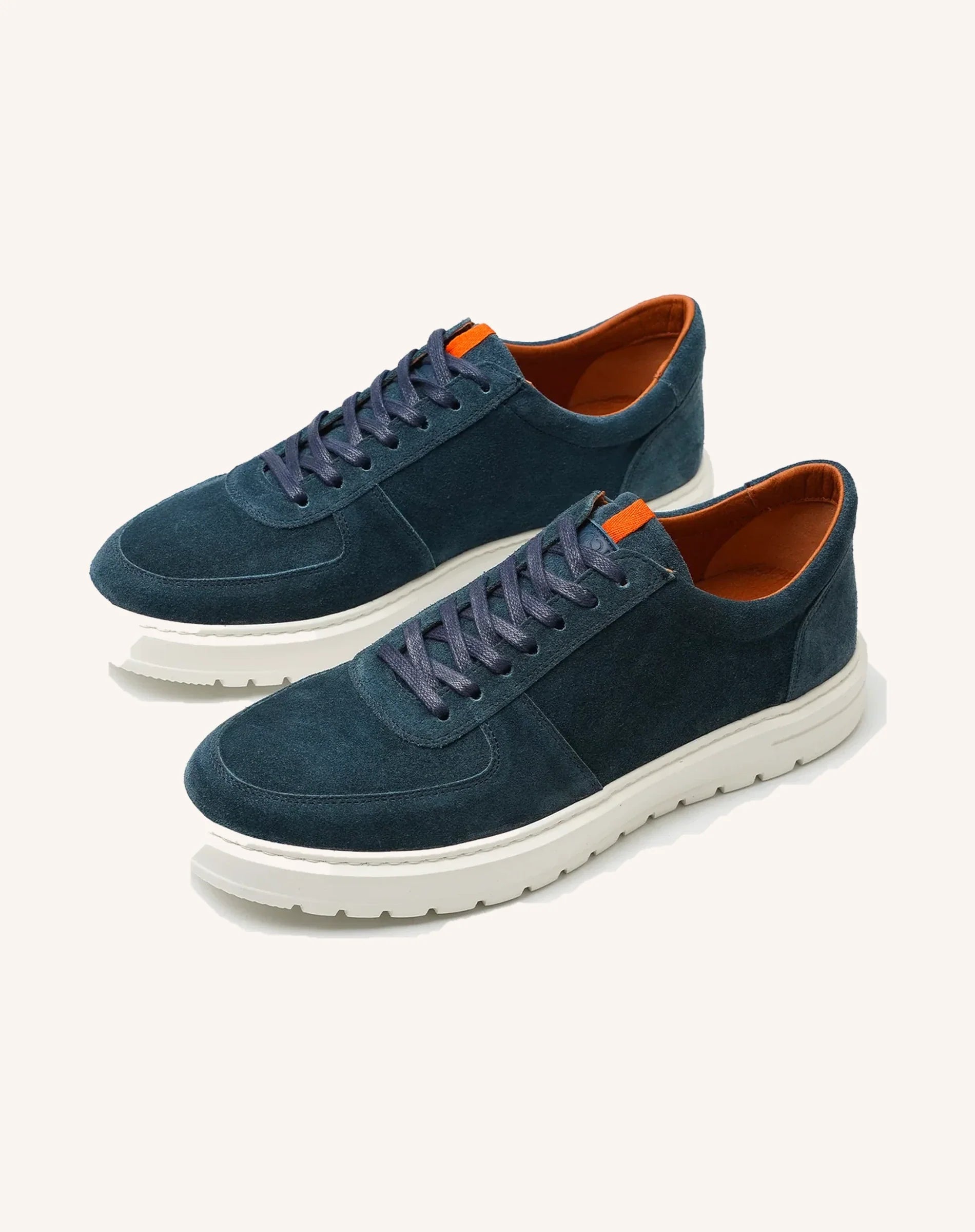 Men Suede Lace Up Low Top Sneakers